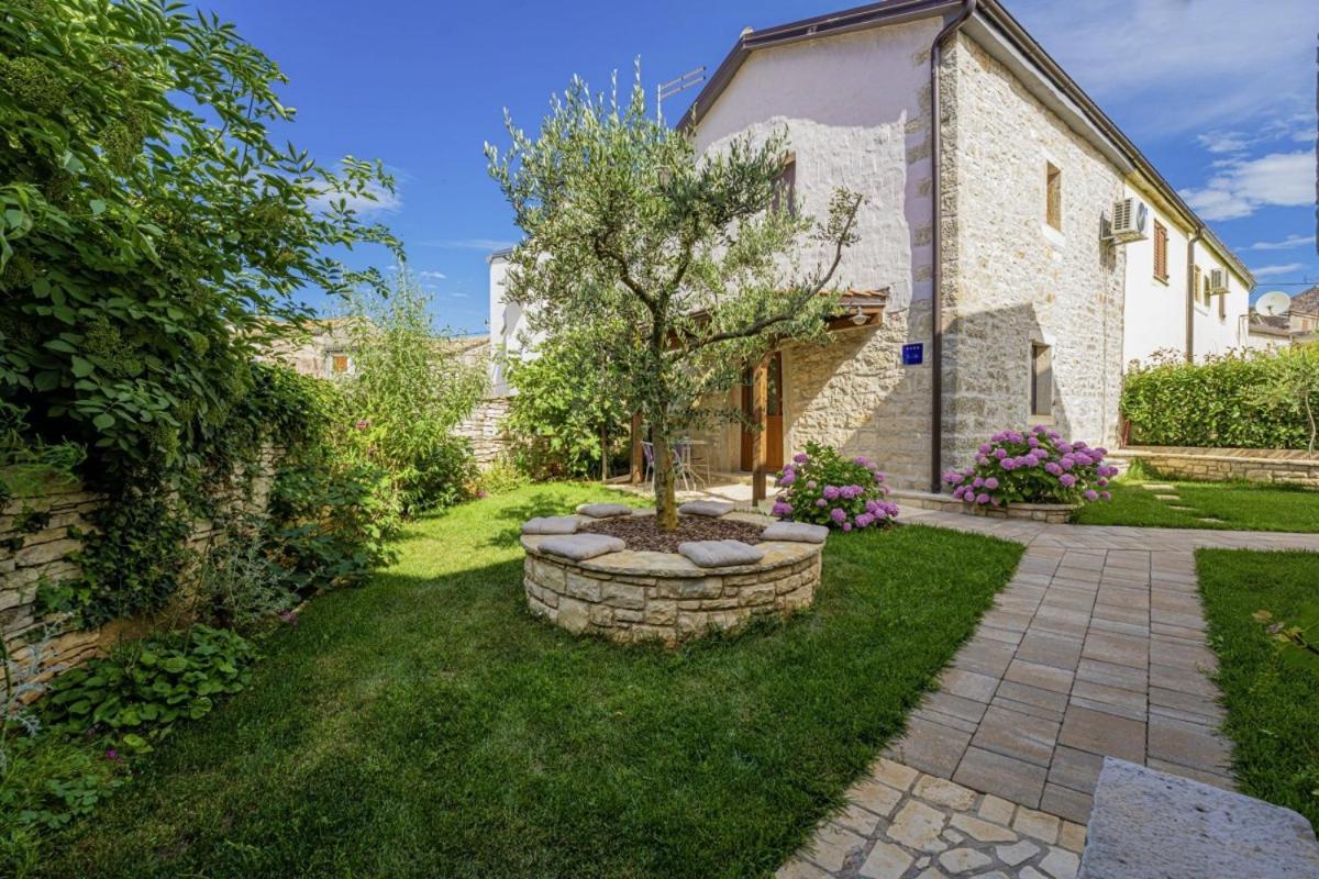Villa Olea In Barat - Haus Fuer 6-8 Personen Kanfanar Bagian luar foto